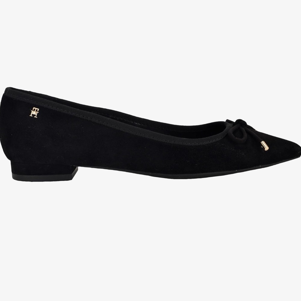 Tommy Hilfiger Women's Black Suede Loafers Womens Kimio size 7.5 M New wit tags